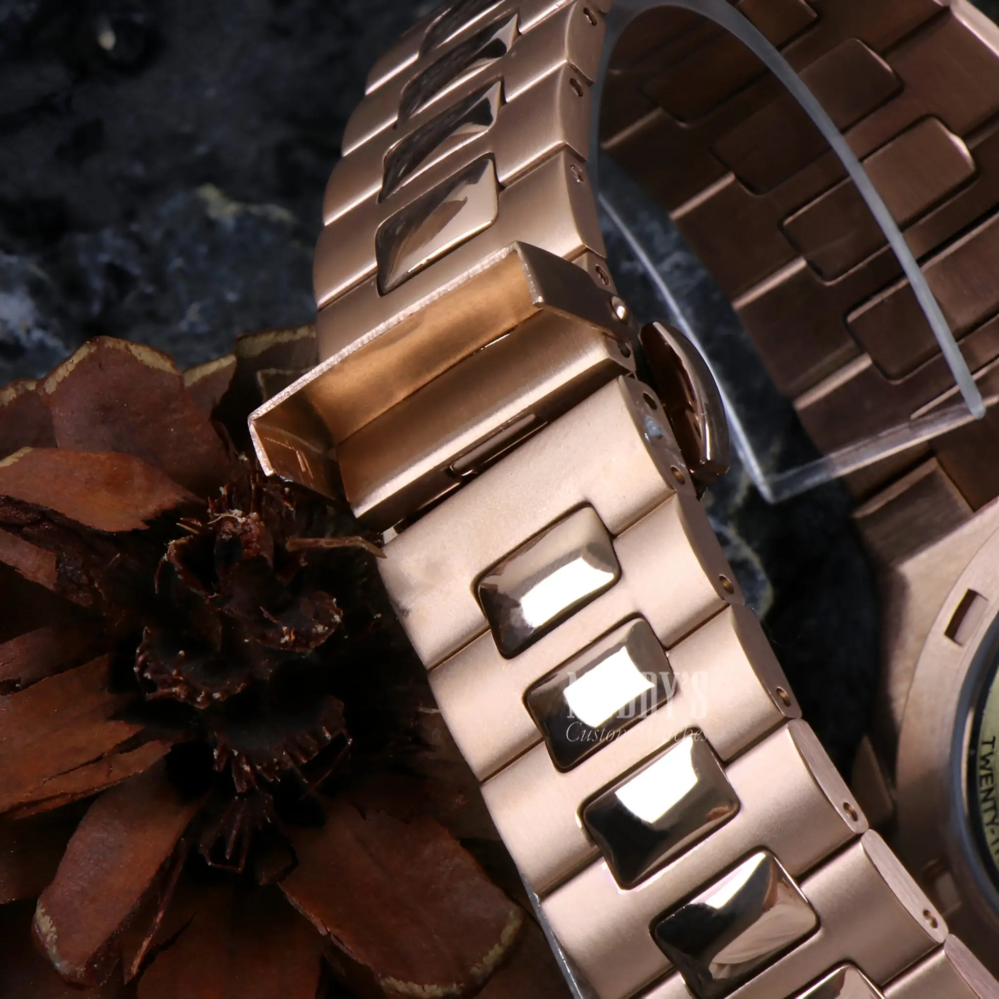 Nautiko | Arabic Rose Gold - White - Image 10