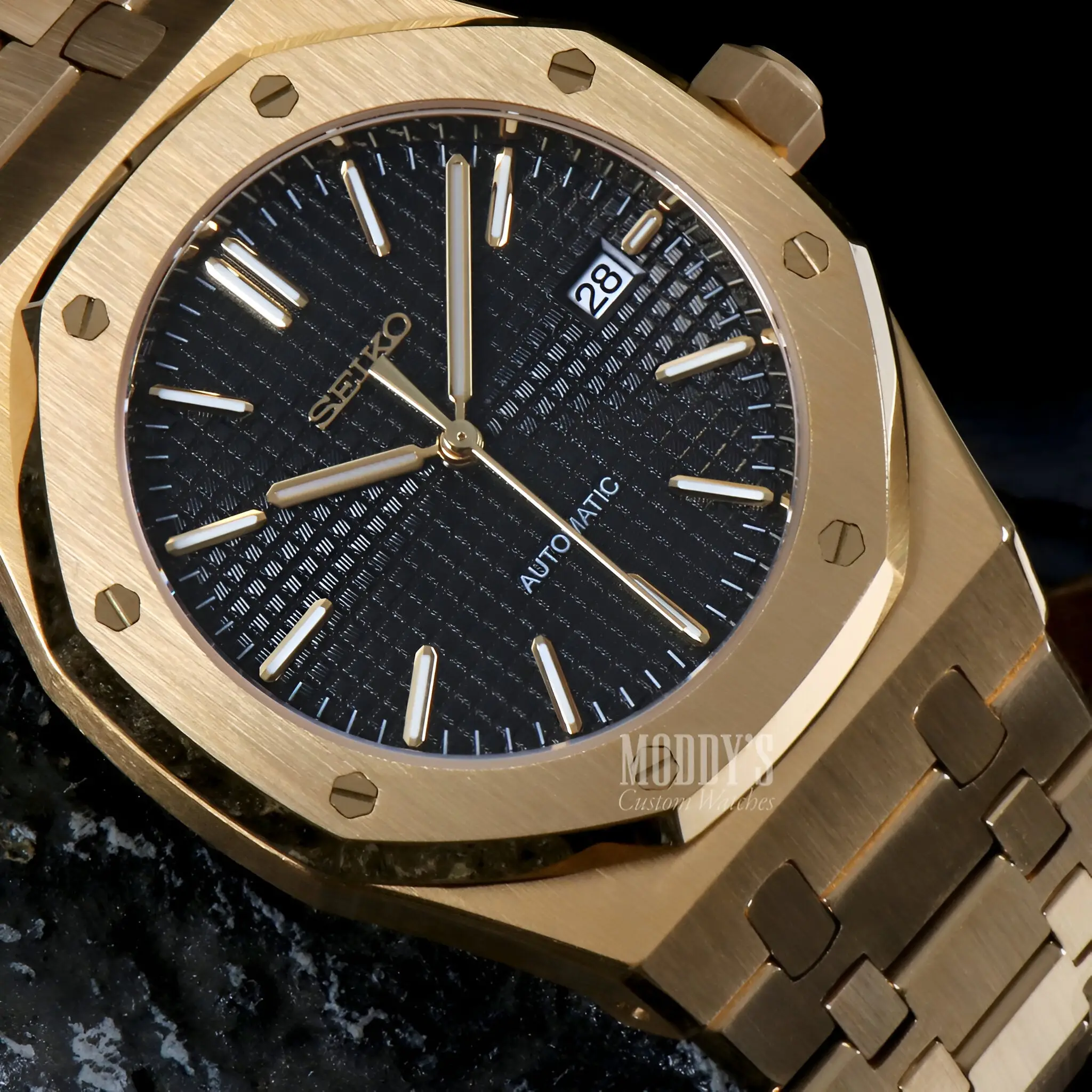 Royal Seikoak | Yellow Gold - Image 5