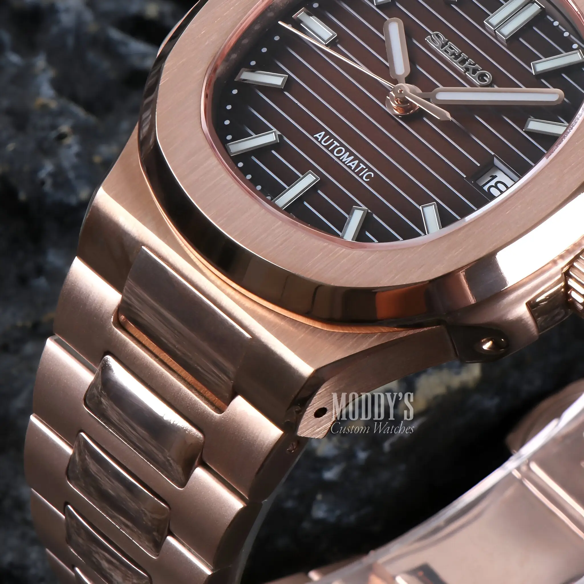 Nautiko | Rose Gold Brown - Image 9