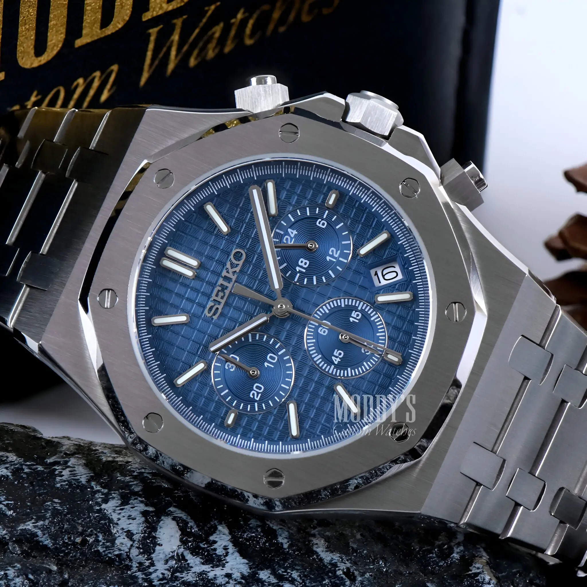 Royal Seikoak | Chrono Blue - Image 10