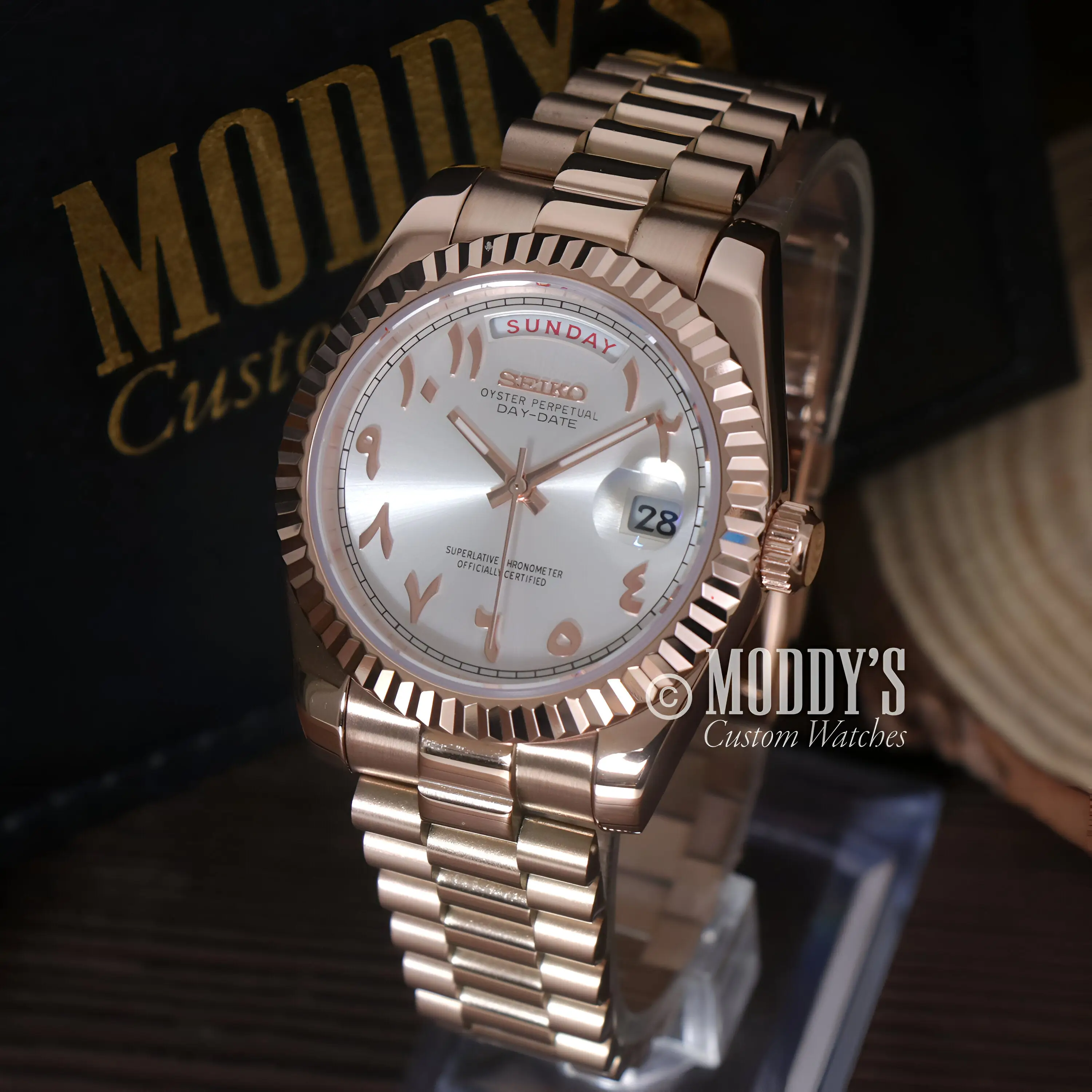 Seikojust | Daydate Rose Gold - White Arabic - Image 3